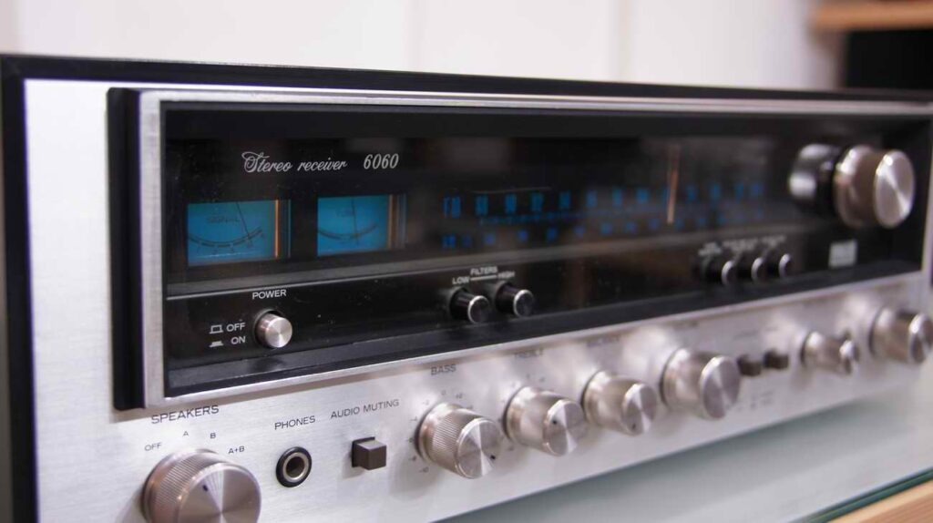 CACHE POUR BOUTON Rotatif Kenwood Ka-3300 Bass Treble / Knob For Kenwood Ref B8 EUR 13,90