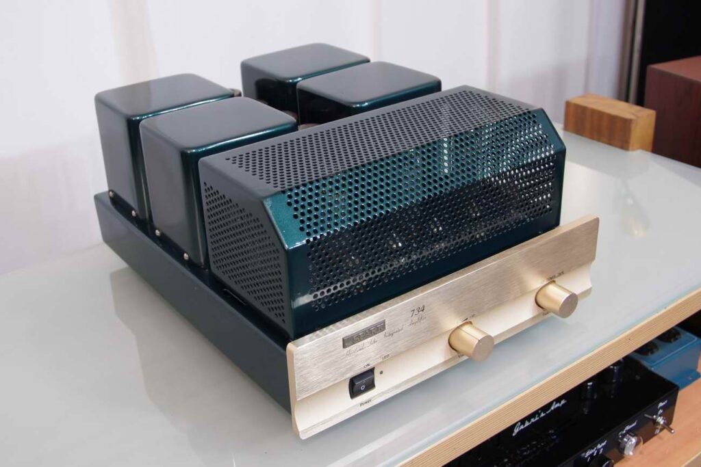 Cayin  Spark 734  Ampli a valvole