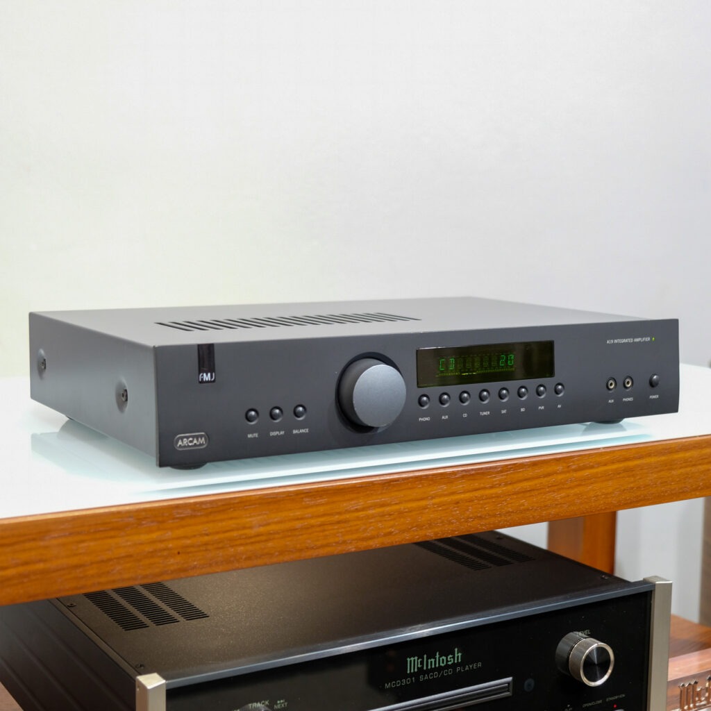 Arcam A19