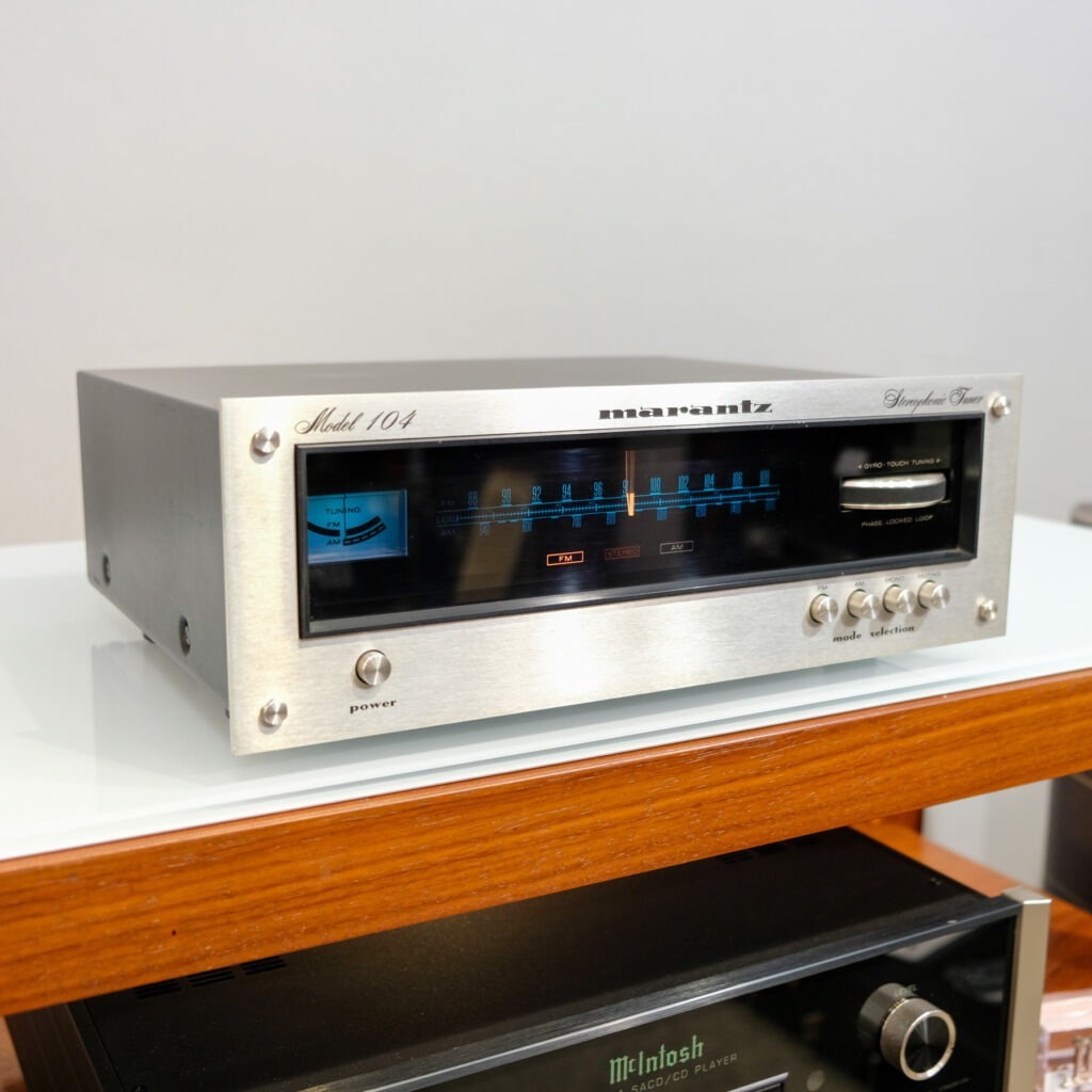 Marantz Model 104