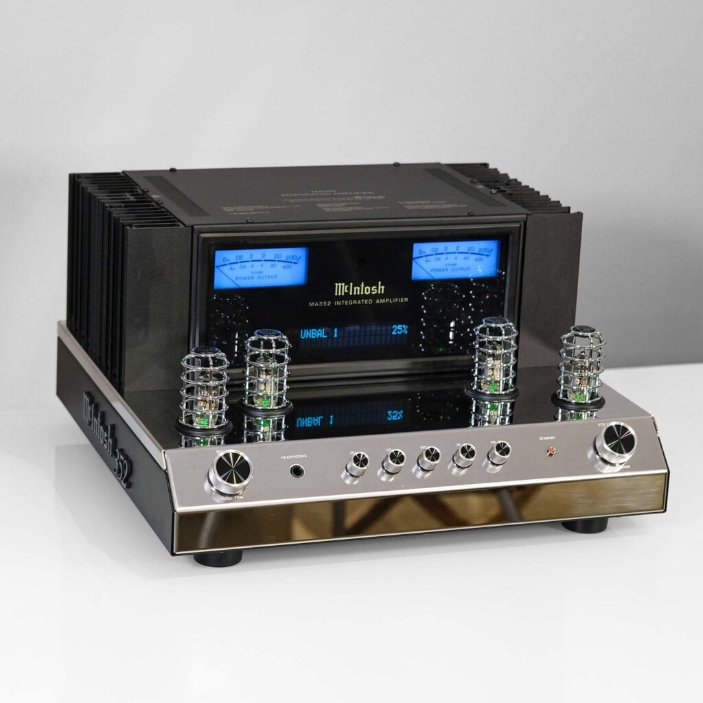 McIntosh MA352