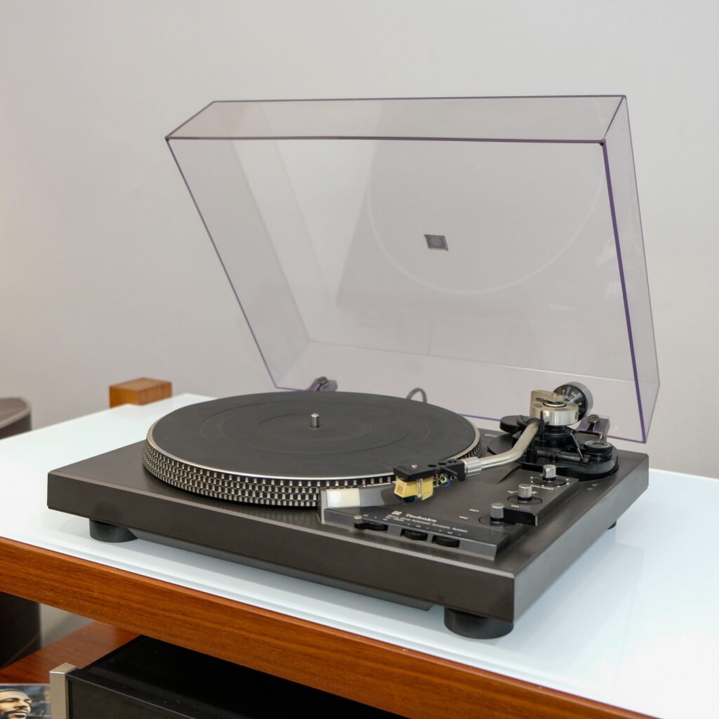 Technics SL-1900