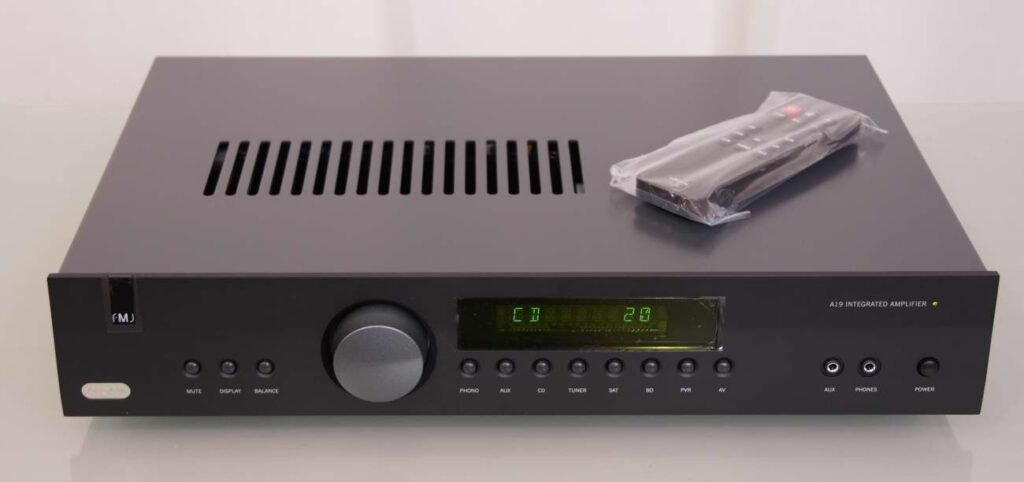 Arcam FMJ A19
