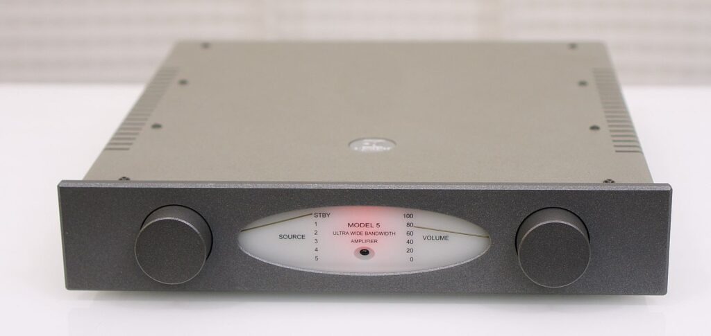 Avantgarde Model 5