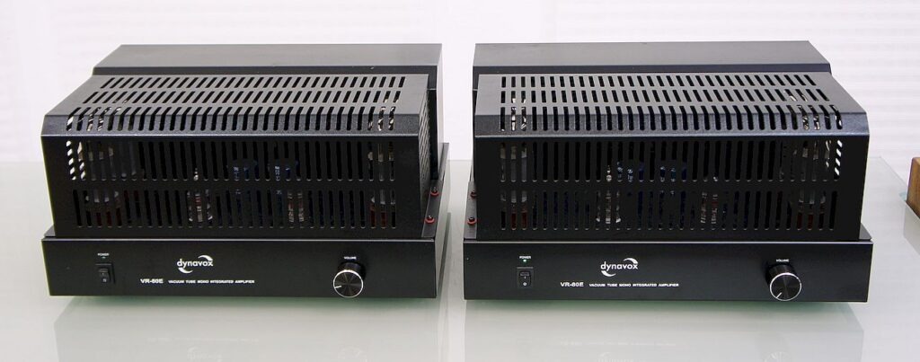 Dynavox VR 80E