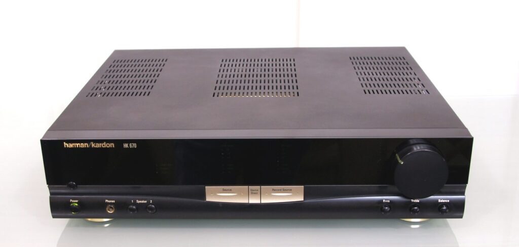 Harman Kardon HK 670