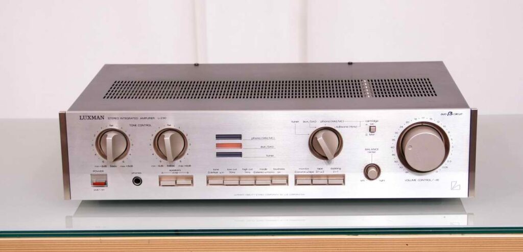 Luxman LV 230 - 235
