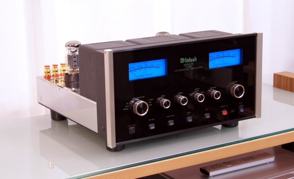 McIntosh MA 2275