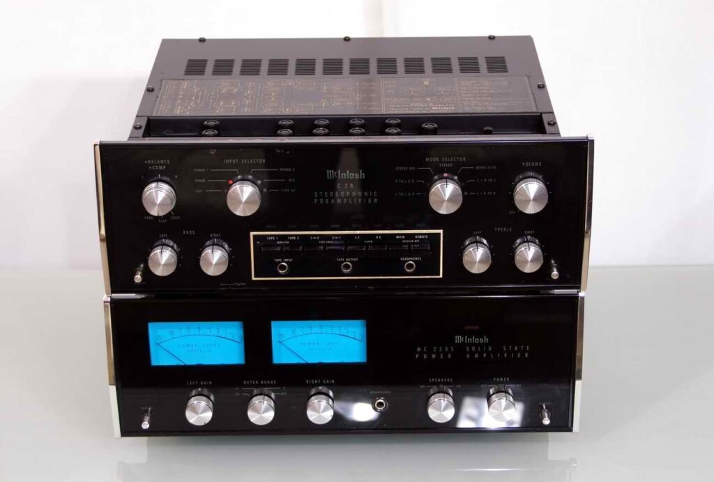 McIntosh C28 - MC 2505