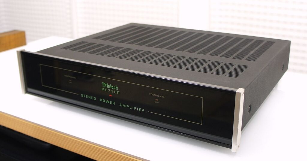 McIntosh MC 7100