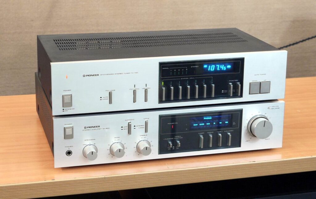 Pioneer SA 620 + TX 720