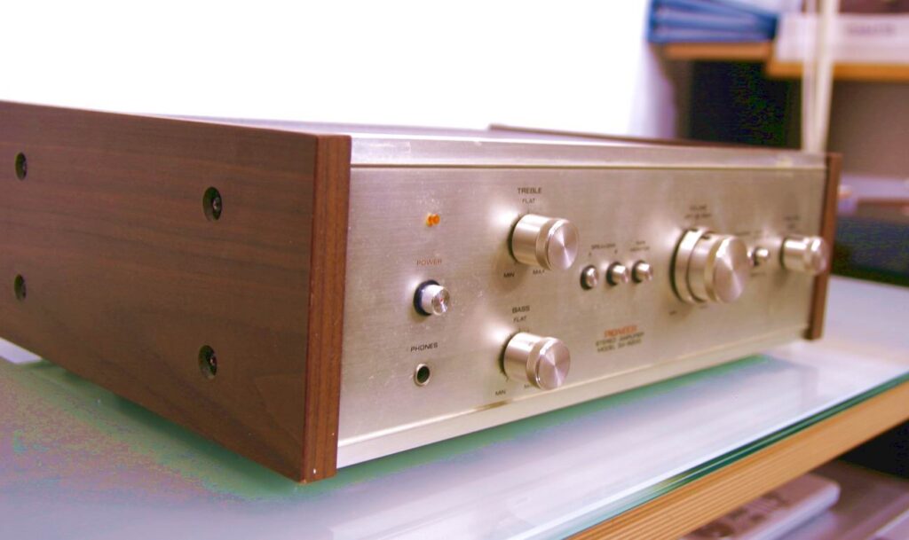 Pioneer A 5200 - SA 8100