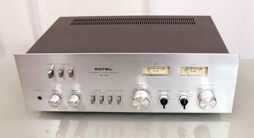 Rotel RA 413 - RA 414