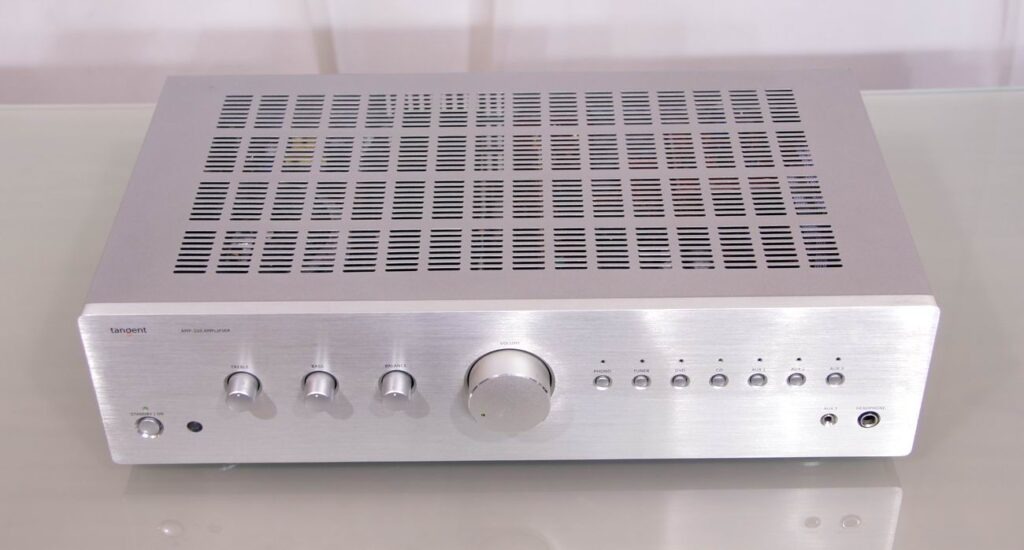 Tangent AMP 200
