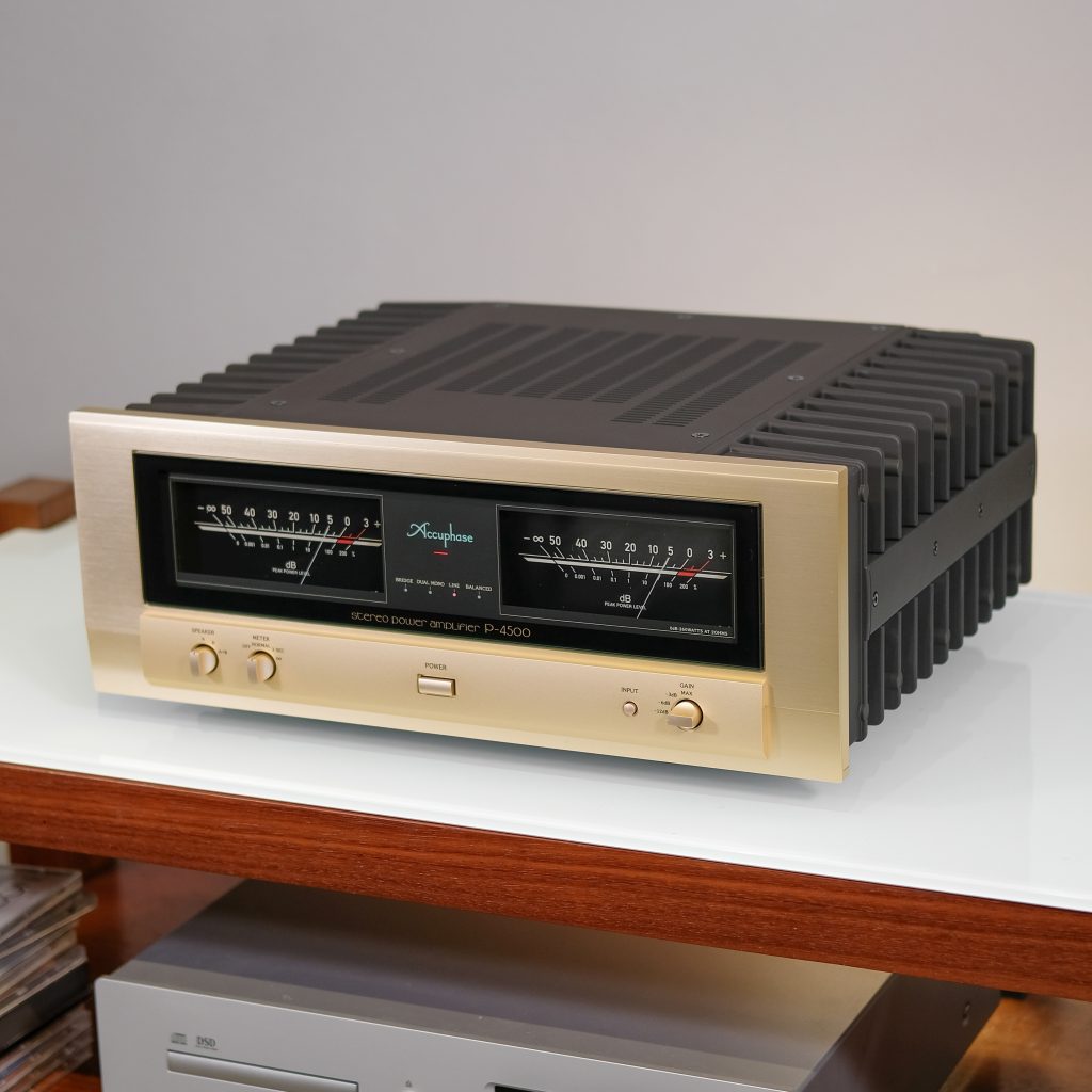 Accuphase P-4500