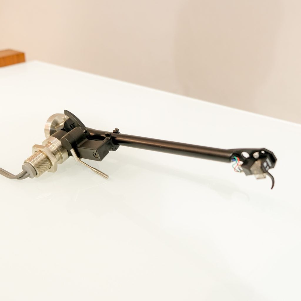 Rega RB300