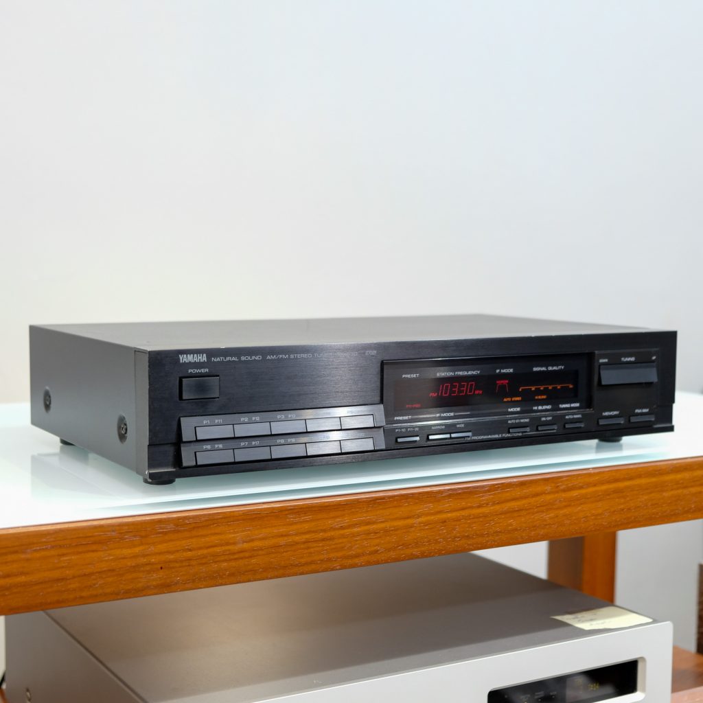 Yamaha TX-530