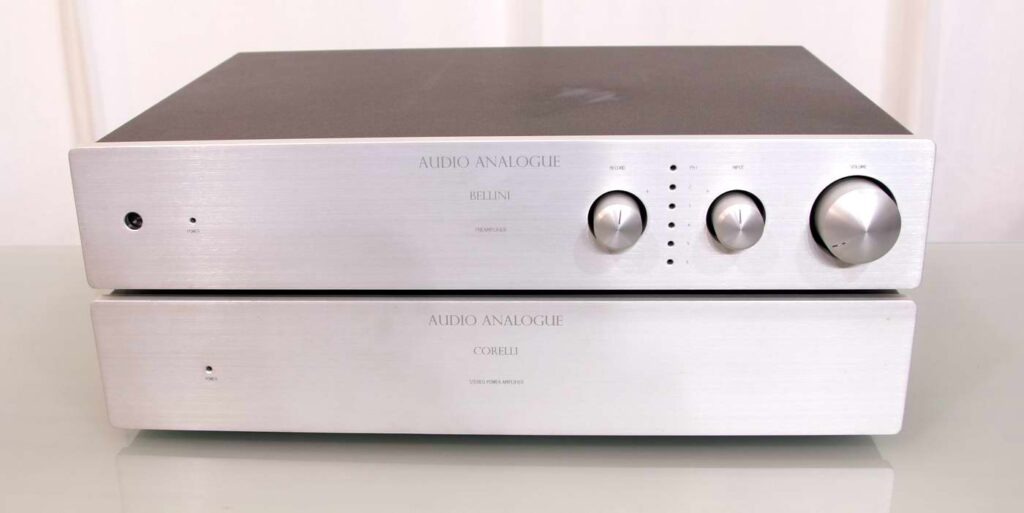 Audio Analogue  Bellini + Corelli