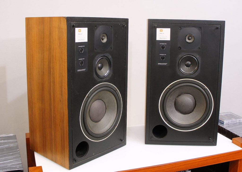 JBL  - L50