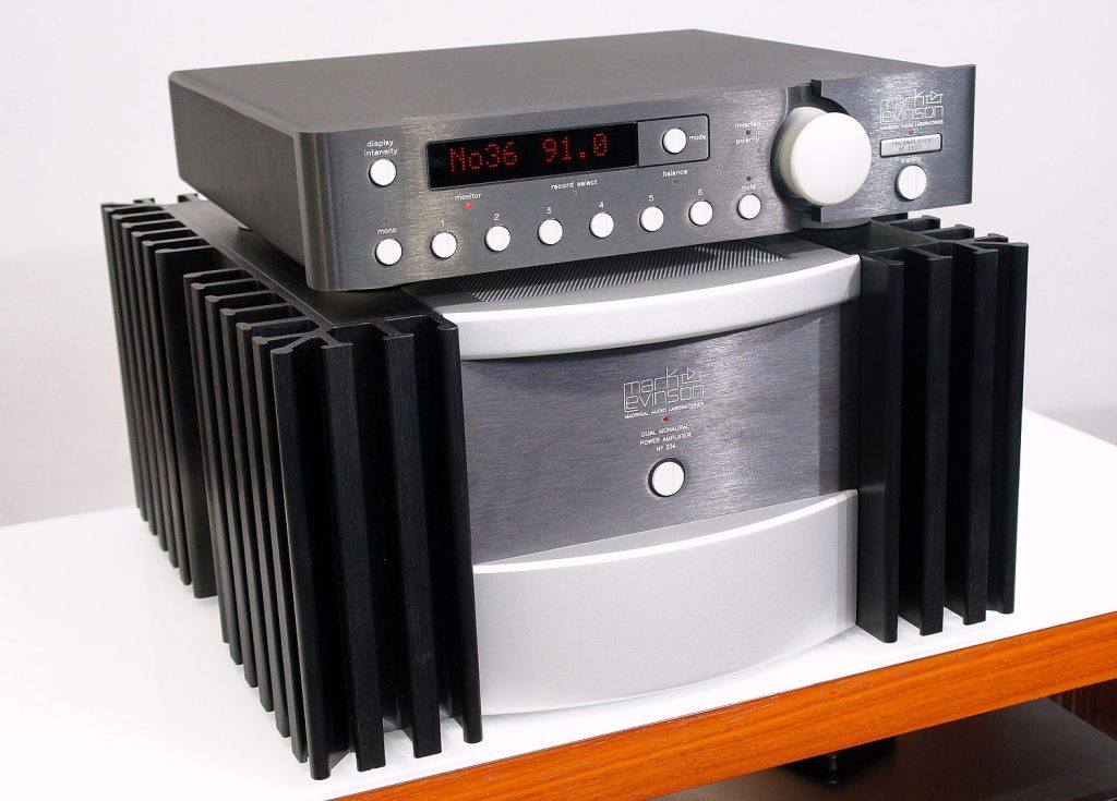 Mark Levinson 380S - 334