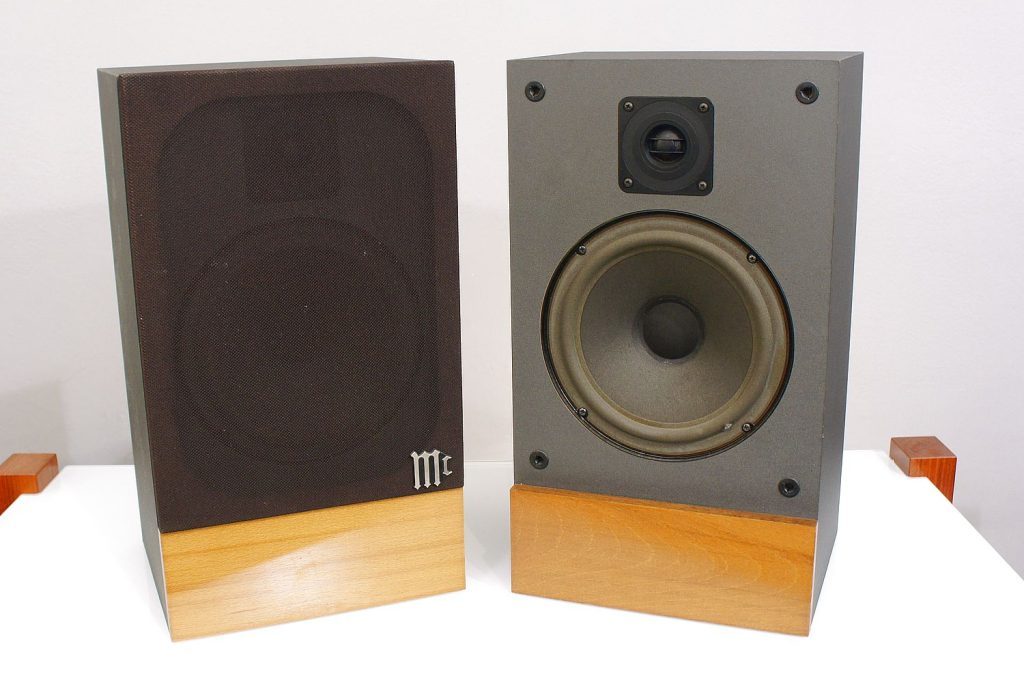 McIntosh  XE8