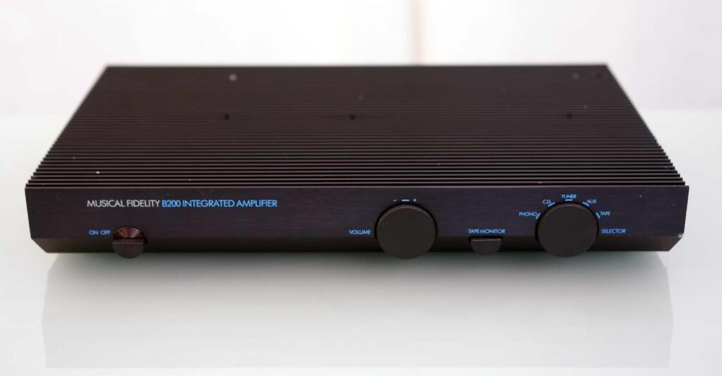 Musical Fidelity   B200