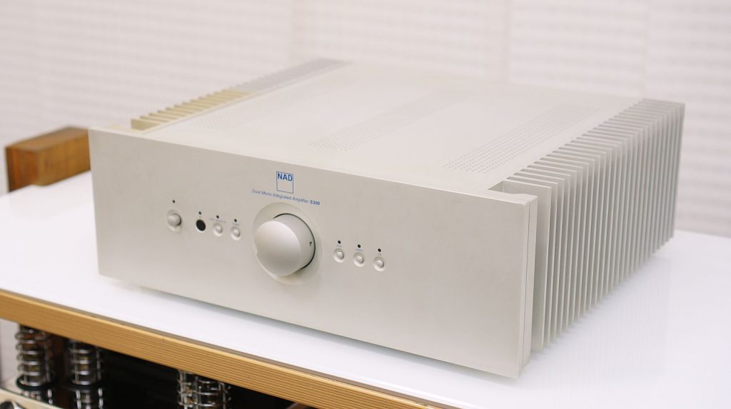 Nad S300
