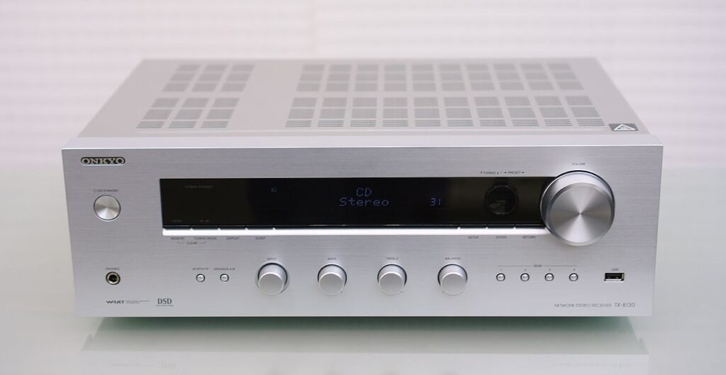 Onkyo TX 8130