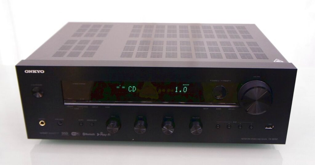ONKYO TX 8250 Network Stereo