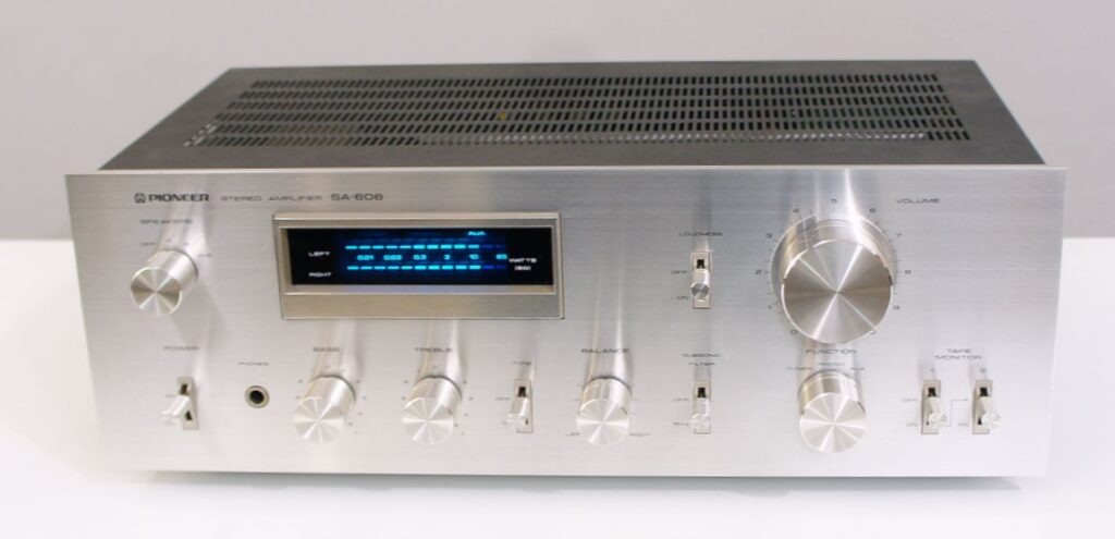 Pioneer SA 608