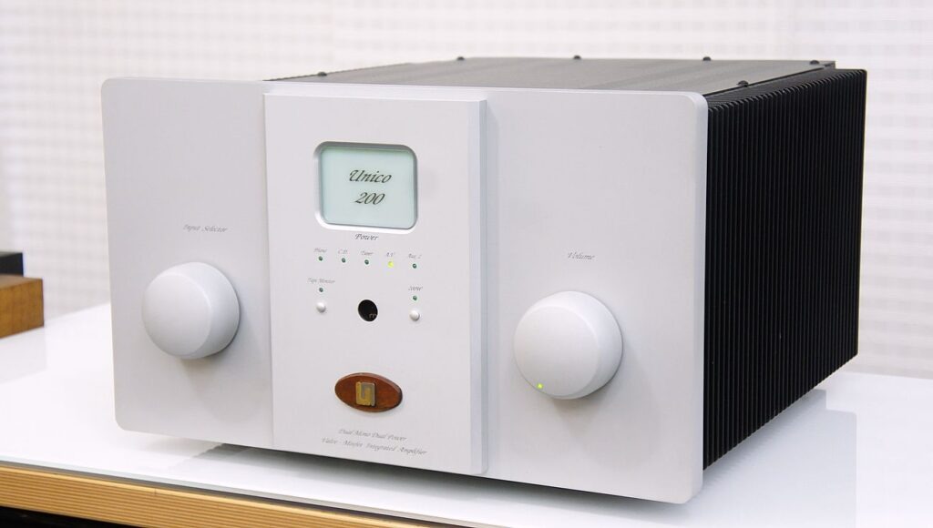 Unison Research  Unico 200