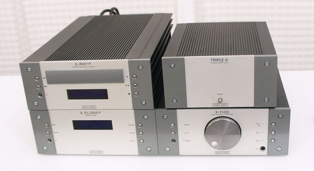 Musical Fidelity XT100 - XRay V8