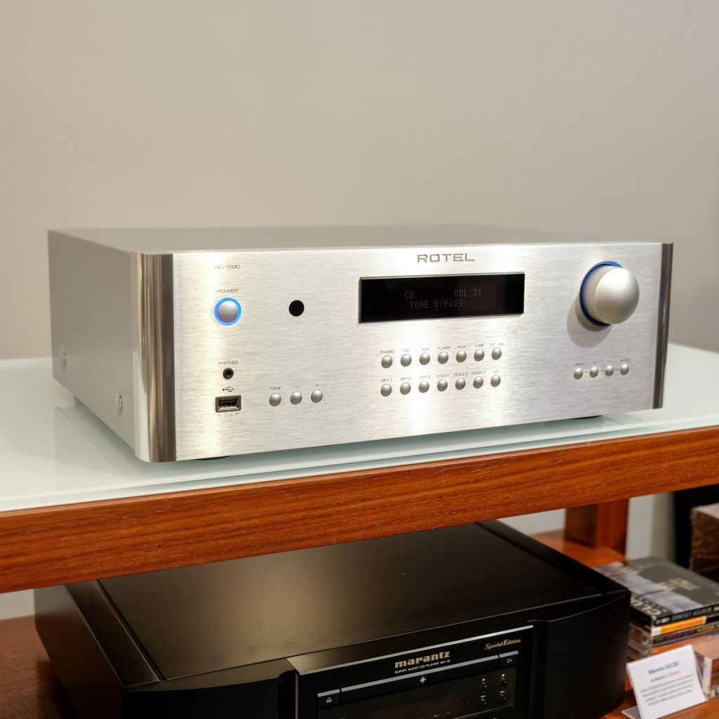 Rotel RC-1590