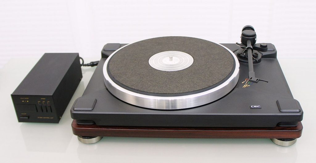CEC  TS 930
