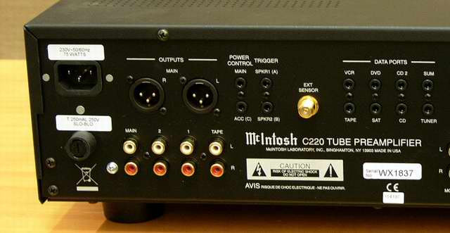 MCINTOSH C220 CON PROBLEMA