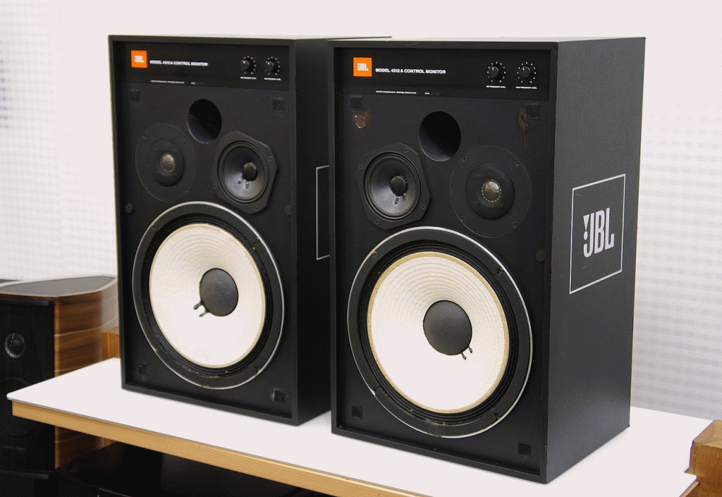 JBL 4312 A e B