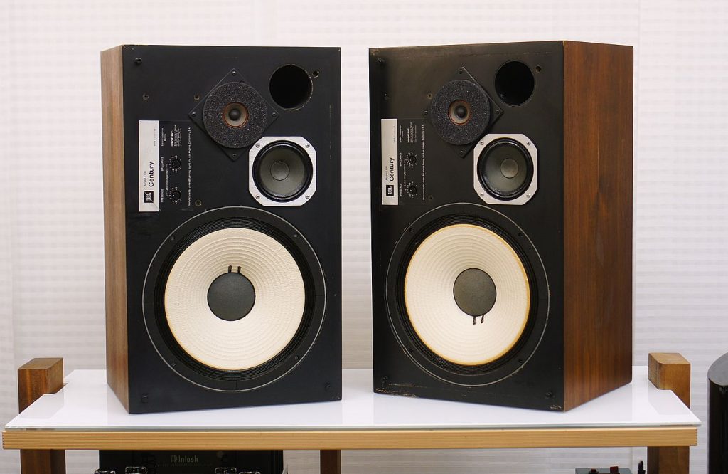JBL L100  Century