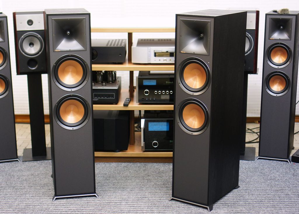 Klipsh R820F