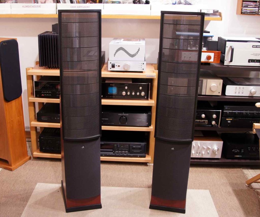 Martin Logan Source