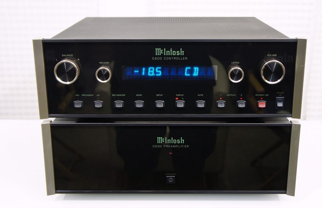 McIntosh C200