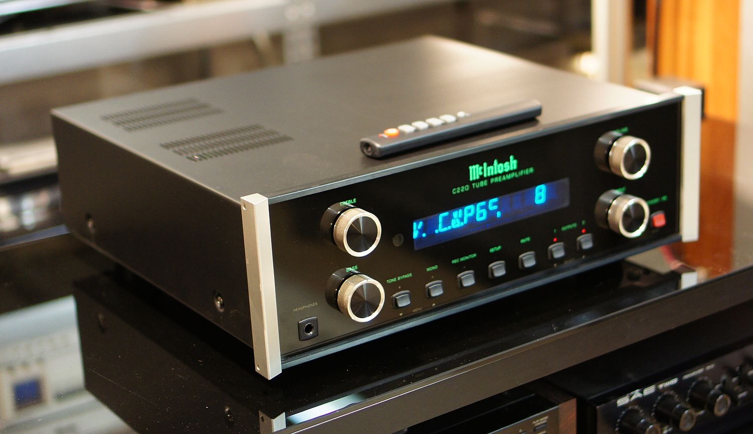 MCINTOSH C220 CON PROBLEMA