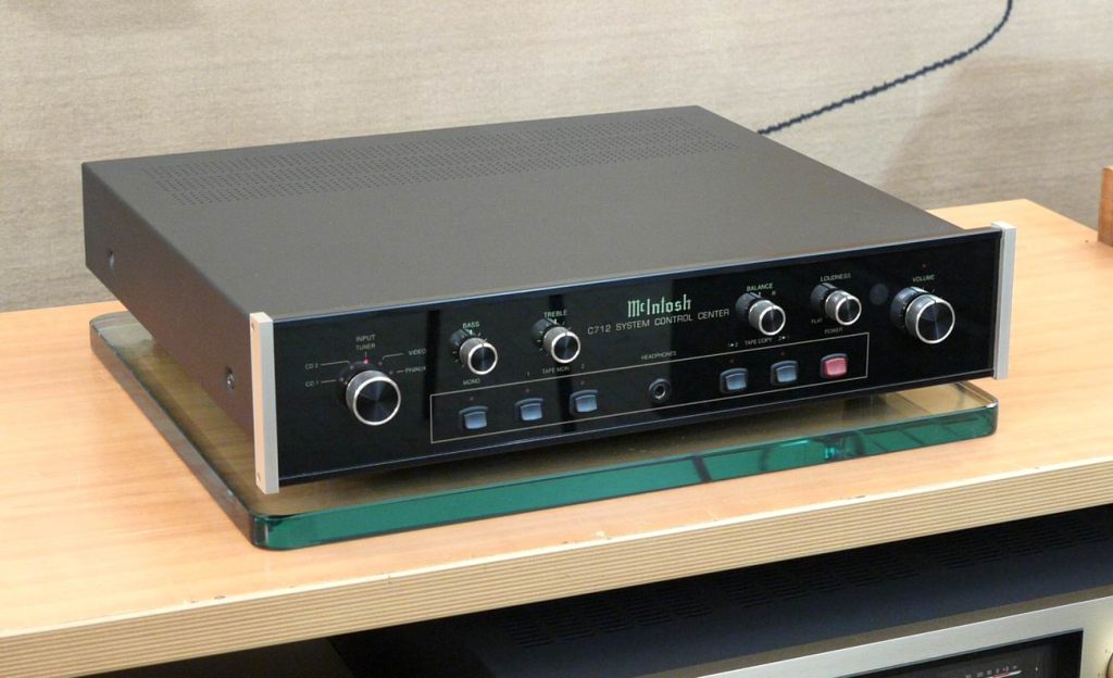 McIntosh C712