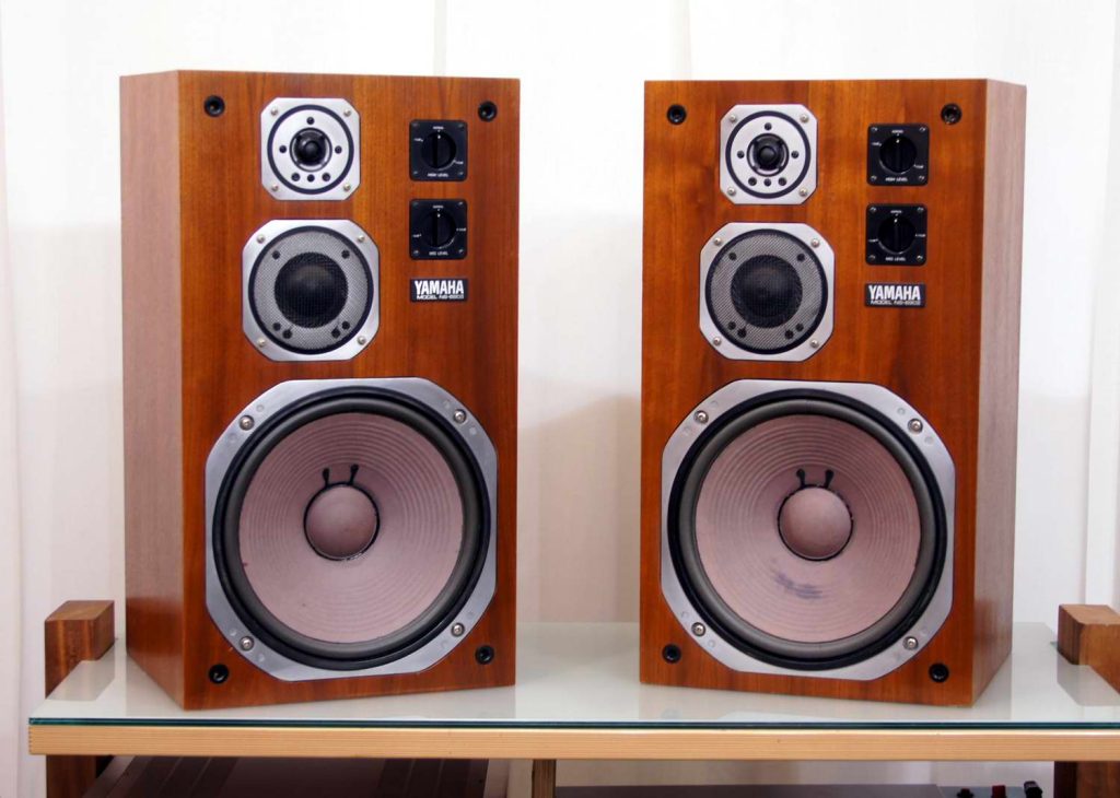 Yamaha NS 690 III - NS590