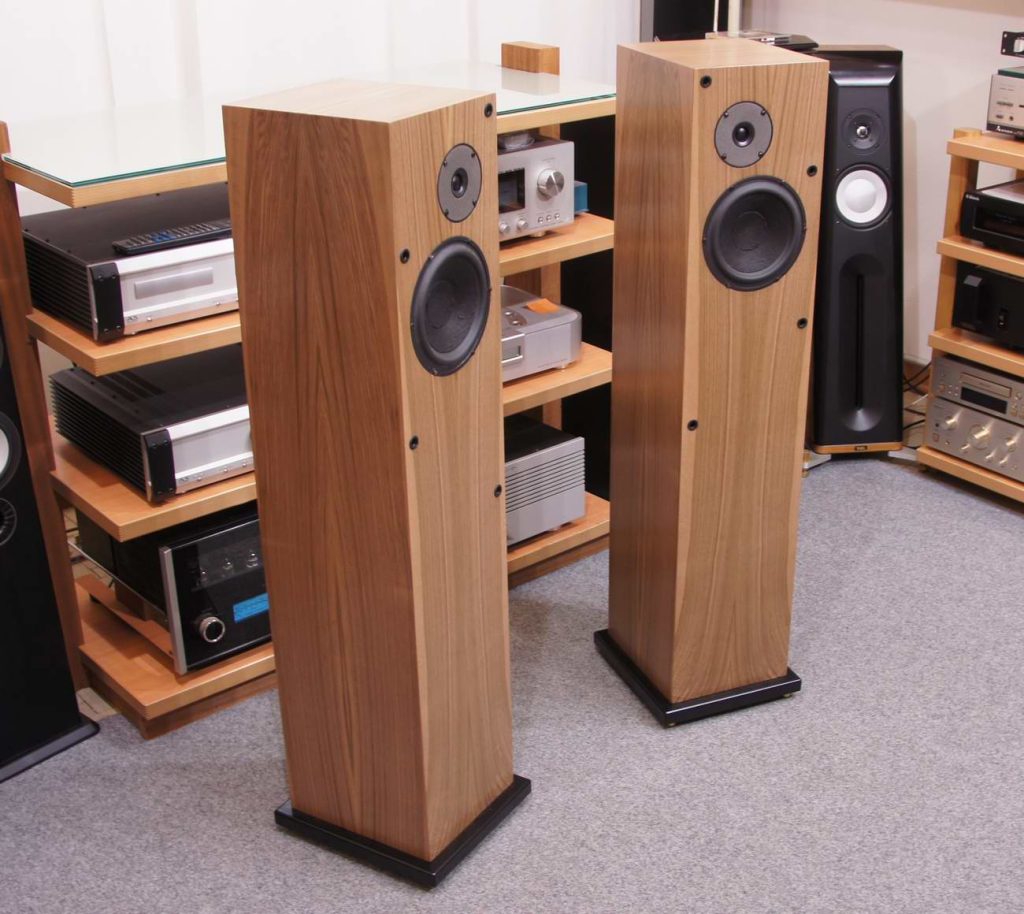 Proac Responge 2.5 Clone
