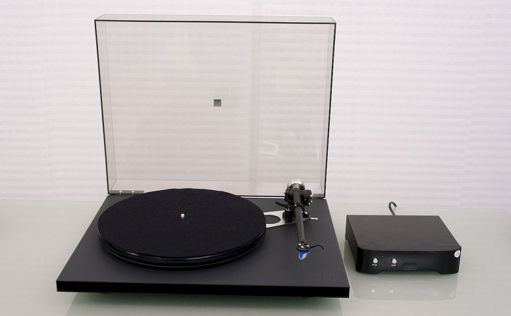 Rega P6 + Elis 2