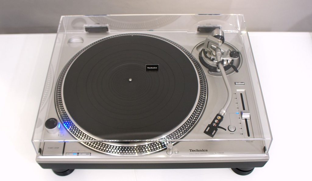 Technics SL 1200 GR