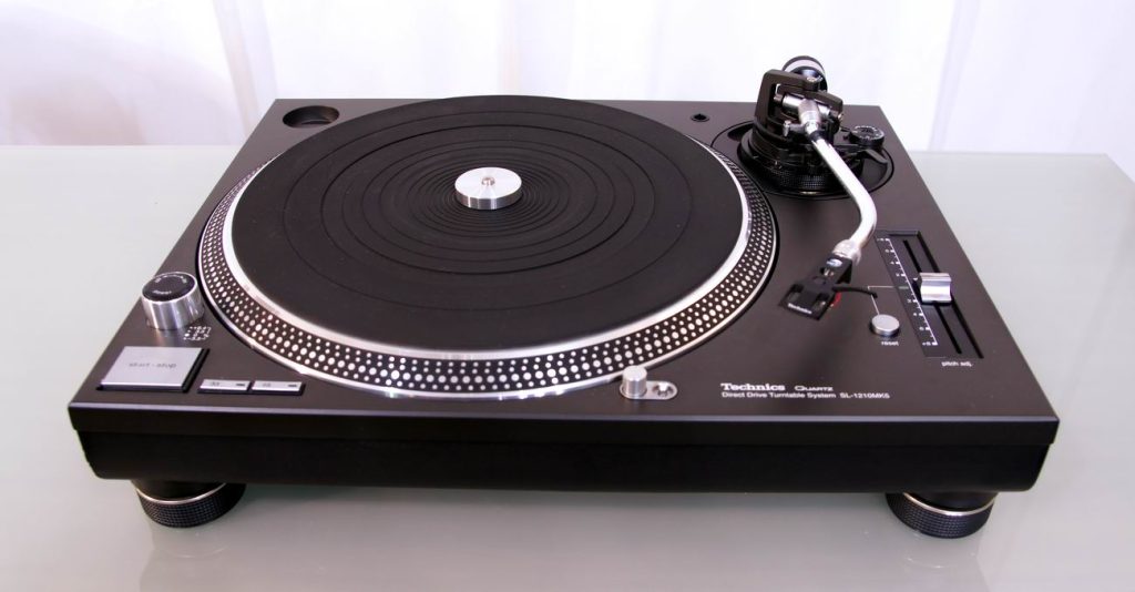 Technics SL 1210 MKV