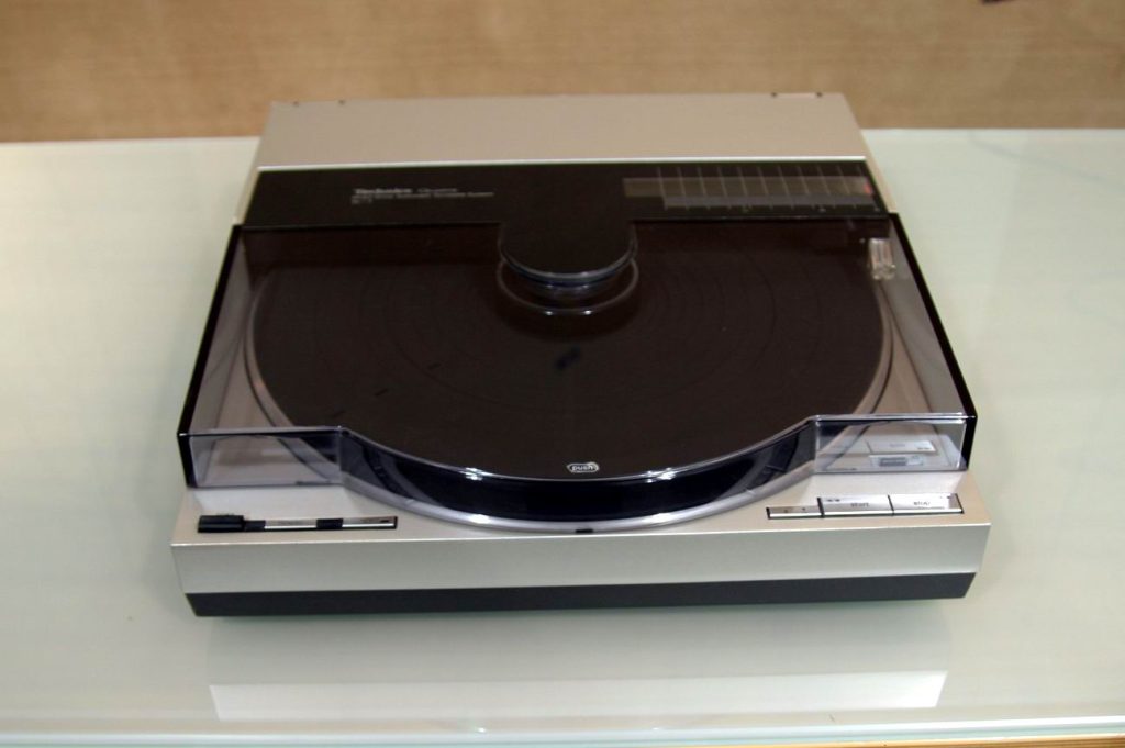 Technics SL 7