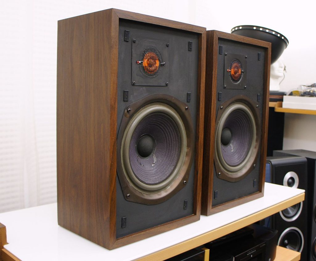 Advent Loudspeakers 1
