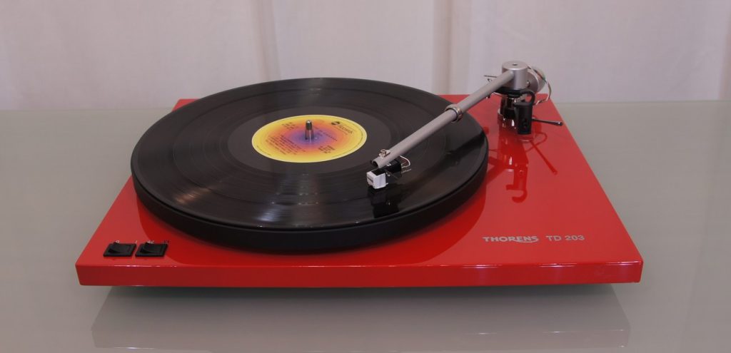Thorens TD 203